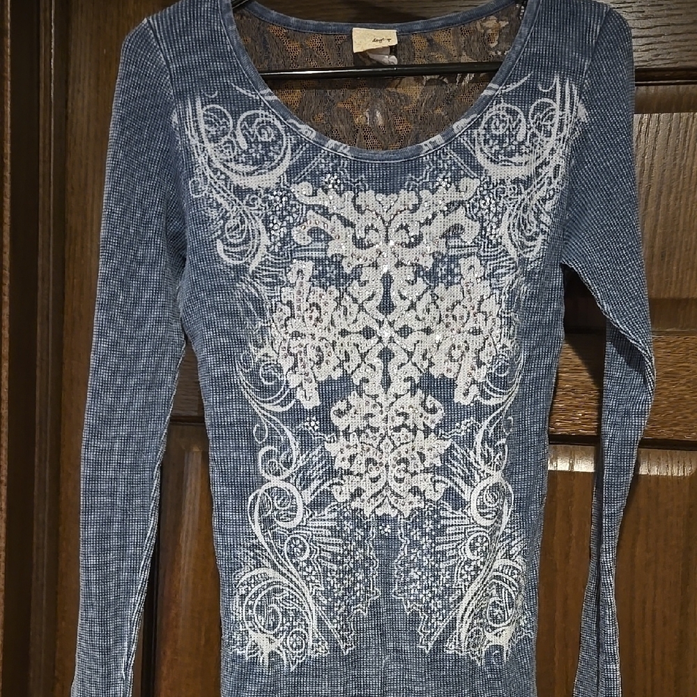 Women's Size Small Daytrip Waffle-Texture Blue, Lace & Bedazzeled Longsleeve